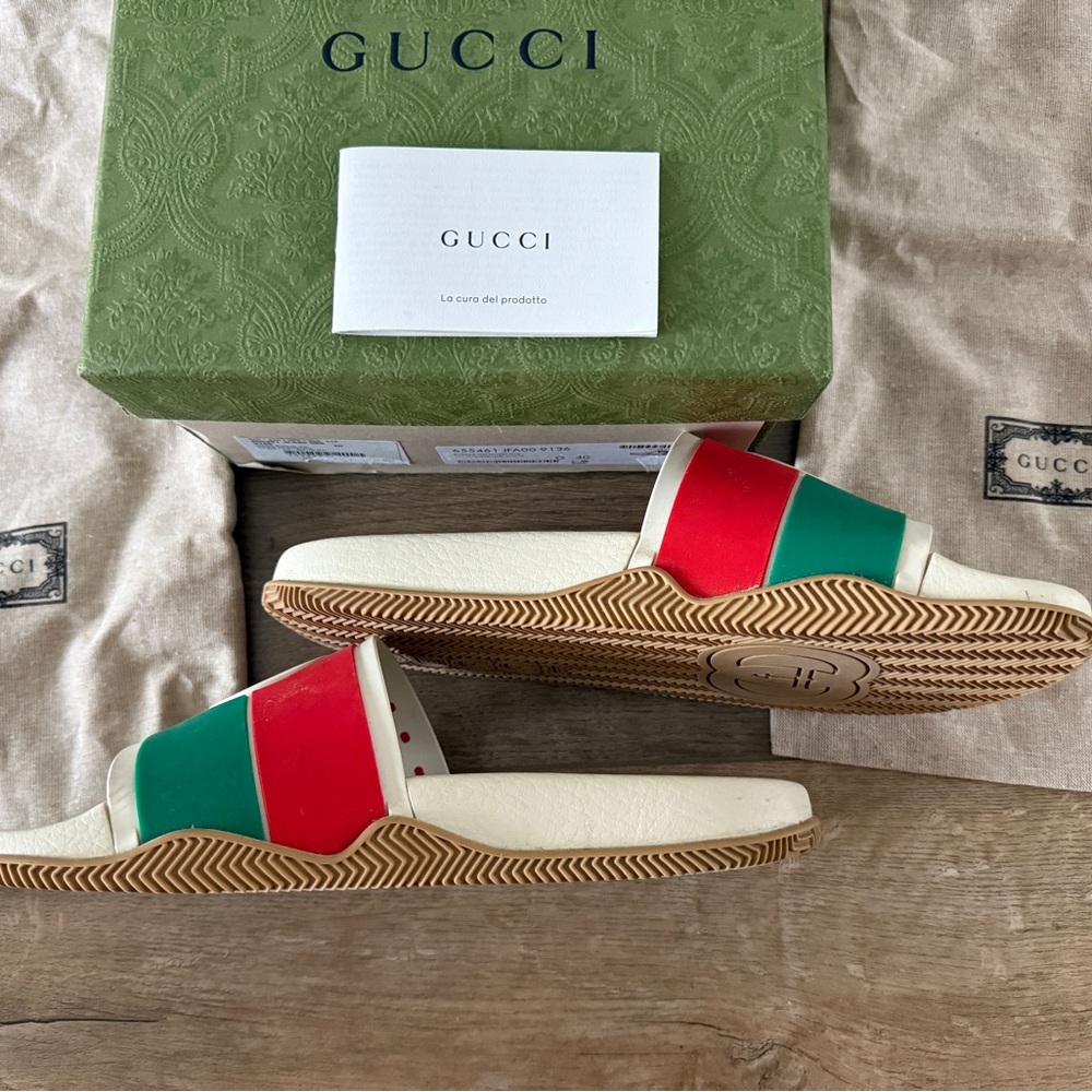 Gucci GG Pool Slides with Iconic Logo, Size EU40/10 - Picture 4 of 6
